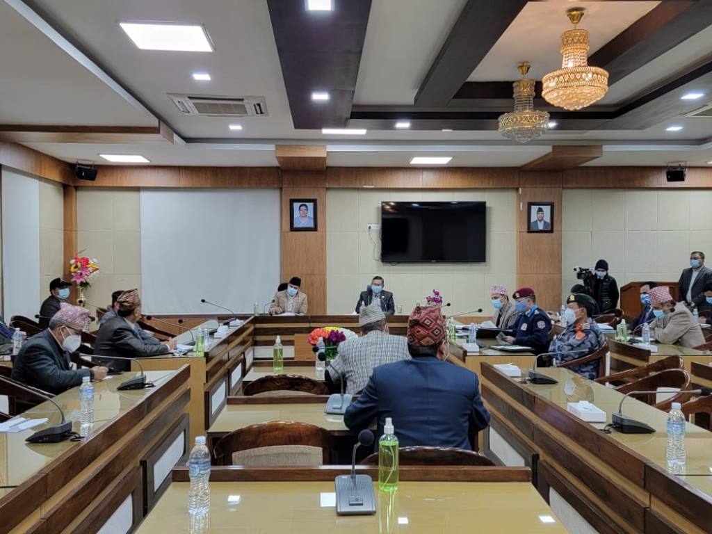 सुनचाँदीको जर्तीसम्बन्धी कार्यविधिले अफ्ठेरो परेको व्यवसायिको गुनासो , परिमार्जन गर्न गृहमन्त्रीको निर्देशन