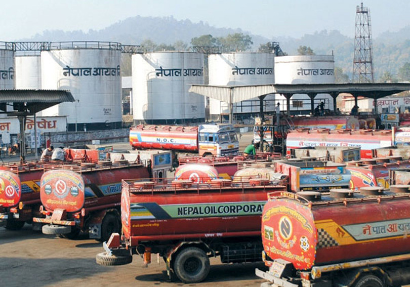 पेट्रोलियम ढुवानी व्यवसायीले फेरि गरे आन्दोलनको घोषणा, असोज १ देखि देशभरको ढुवानी ठप्प