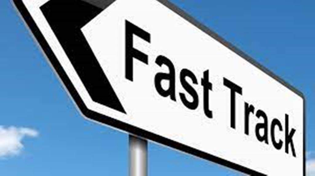 द्रूतमार्ग निर्माणको गति दौडाउन सुझाव  : प्रम कार्यालयमै बेग्लै डेस्क राख्न ध्यानाकर्षण 