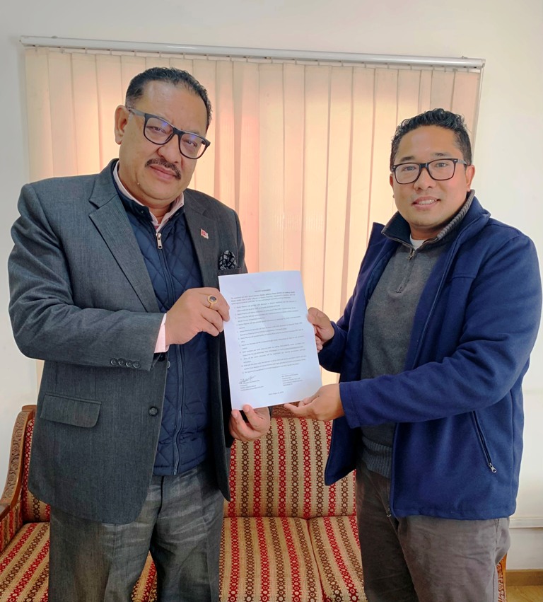 औषधिमा १५ प्रतिशतसम्म छुट, हाम्रो फर्मा र मिडिया अलायन्स बीच सम्झौता