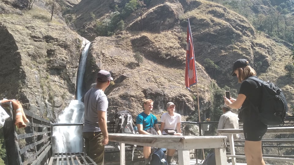 अन्नपूर्णमा बढे पर्यटक , दैनिक १०० भित्रिँदै