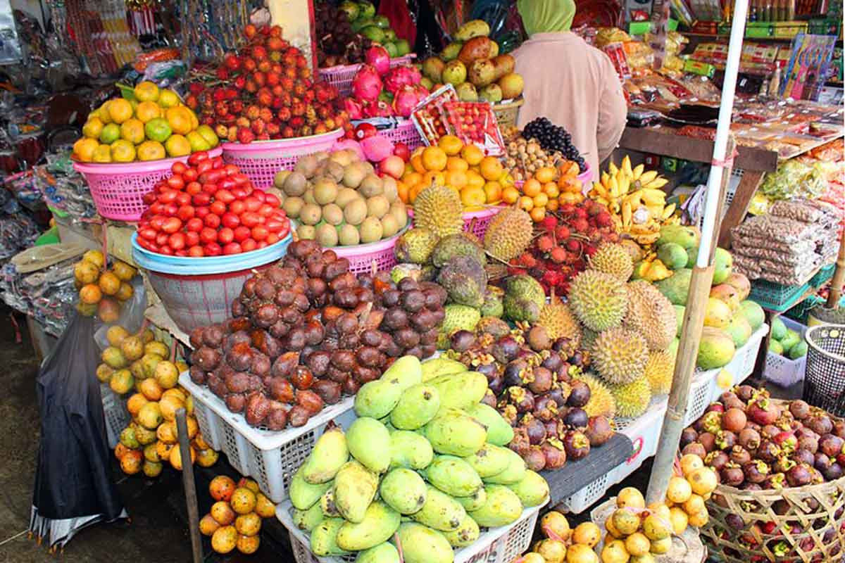 फागुन मसान्तसम्म करिब ७ अर्बको फलफूल आयात