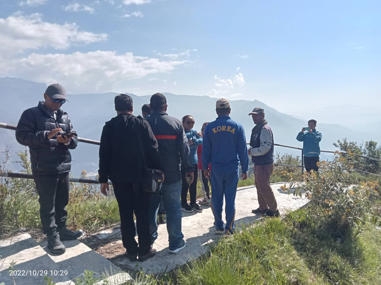 मोटरबाटोले अन्नपूर्ण क्षेत्रका पदमार्गमा घट्यो आकर्षण