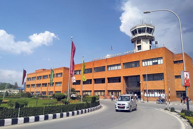 साढे दुई घण्टा त्रिभुवन अन्तर्राष्ट्रिय विमानस्थ बन्द हुने
