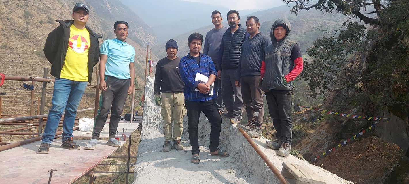 एउटै ढुङ्गामा बन्ने बुद्धमूर्ति निर्माणावस्था र प्रगतिबारे प्रतिष्ठानद्धारा अनुगमन 