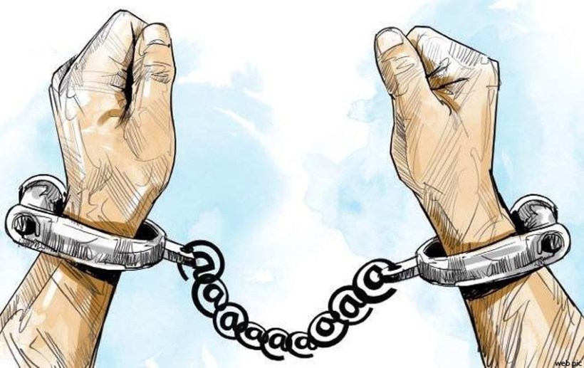 झण्डै तीन लाख प्रतिबन्धित भारतीय मुद्रासहित पक्राउ परे थाई नागरिक