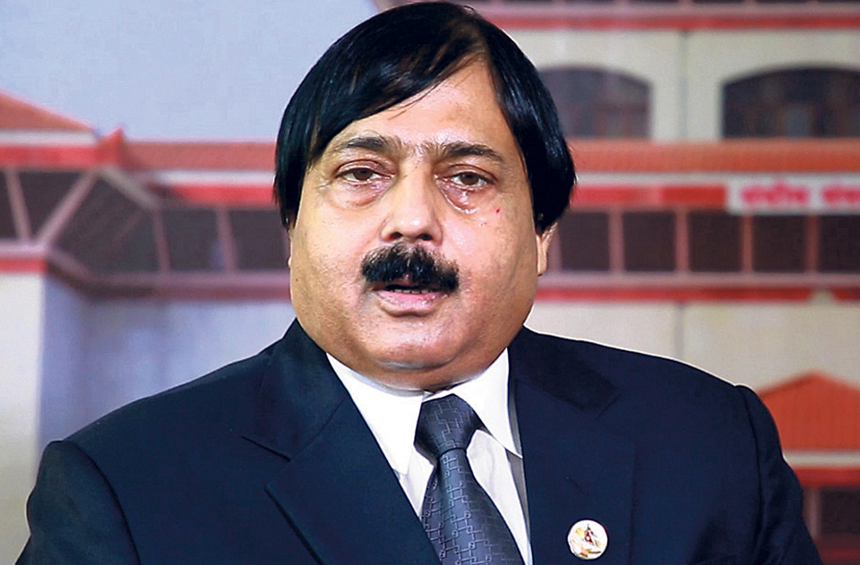 पूर्वमन्त्री आलमको मुद्दा ‘हेर्दाहेर्दै’मा