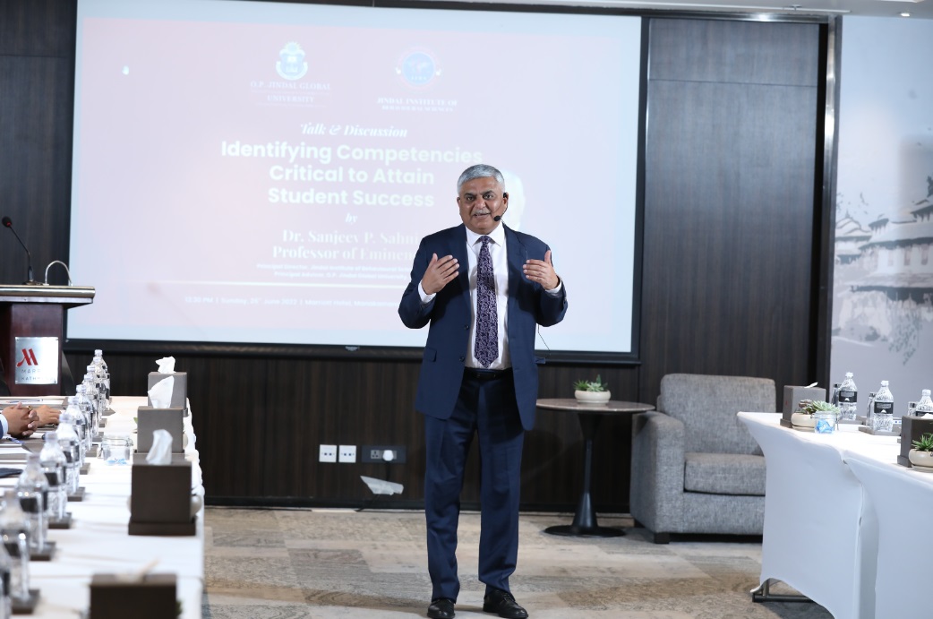 विद्यार्थीले  सफलता हासिल गर्न महत्वपूर्ण दक्षताहरूको पहिचान गर्नुपर्छः डा. सञ्जीव पी.साहनी
