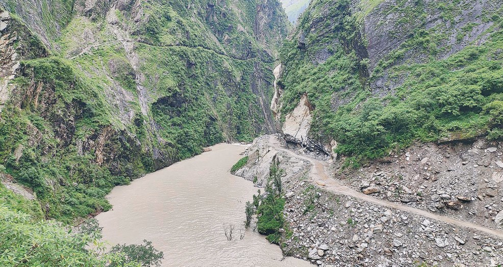 महाकाली करिडोर : १२ वर्षमा ३० किलोमिटर सडक मात्र कालोपत्रे