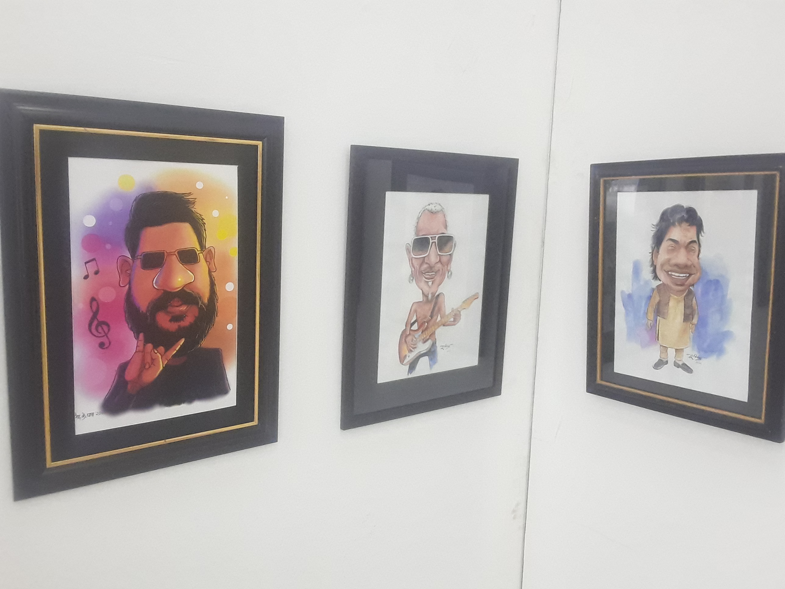 नेपाली ‘क्यारिकेचर’मा बालेन र हर्क साम्पाङ