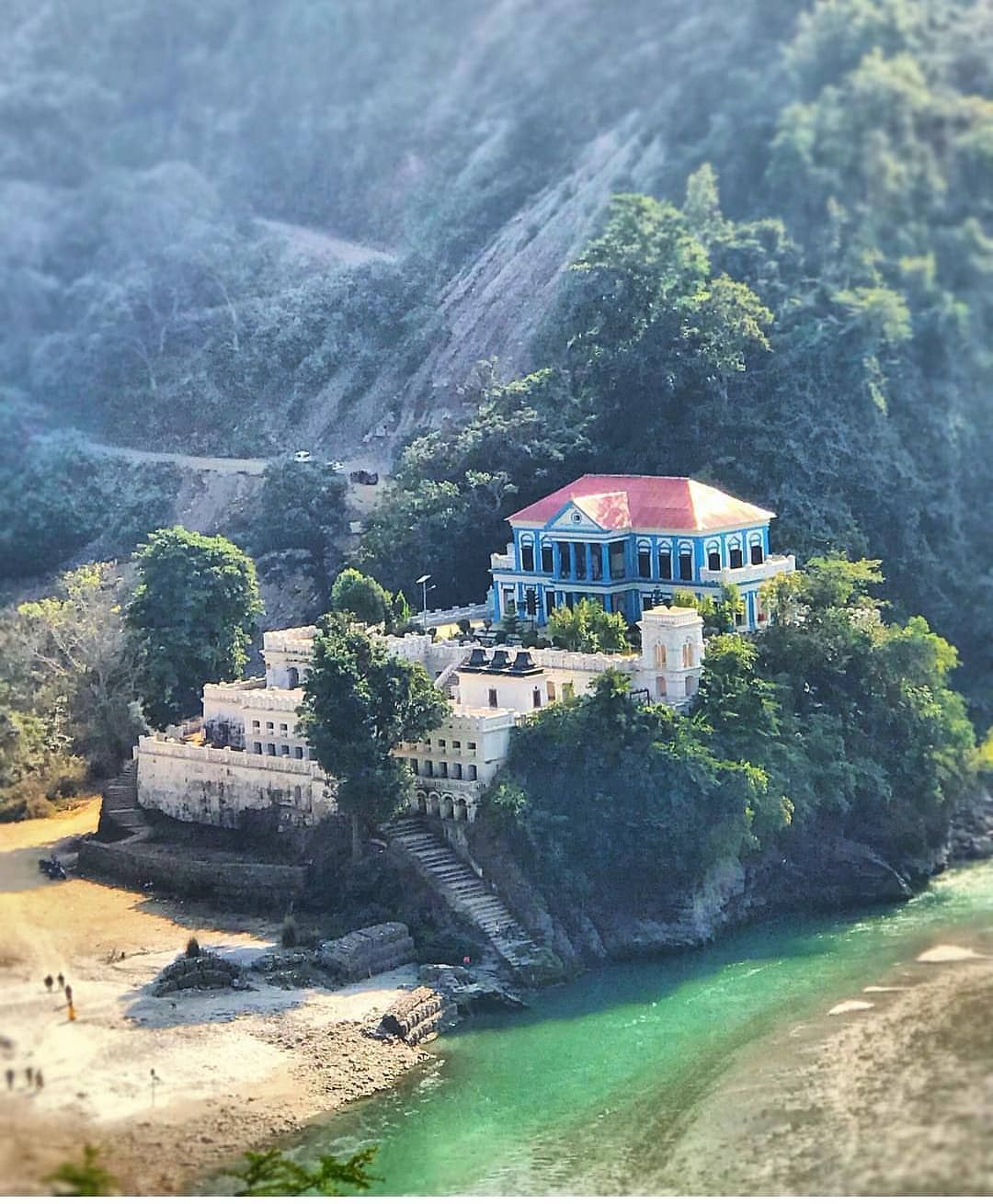 रानीको सम्झनामा निर्मित रानीमहल सङ्ग्रहालयमा परिणत