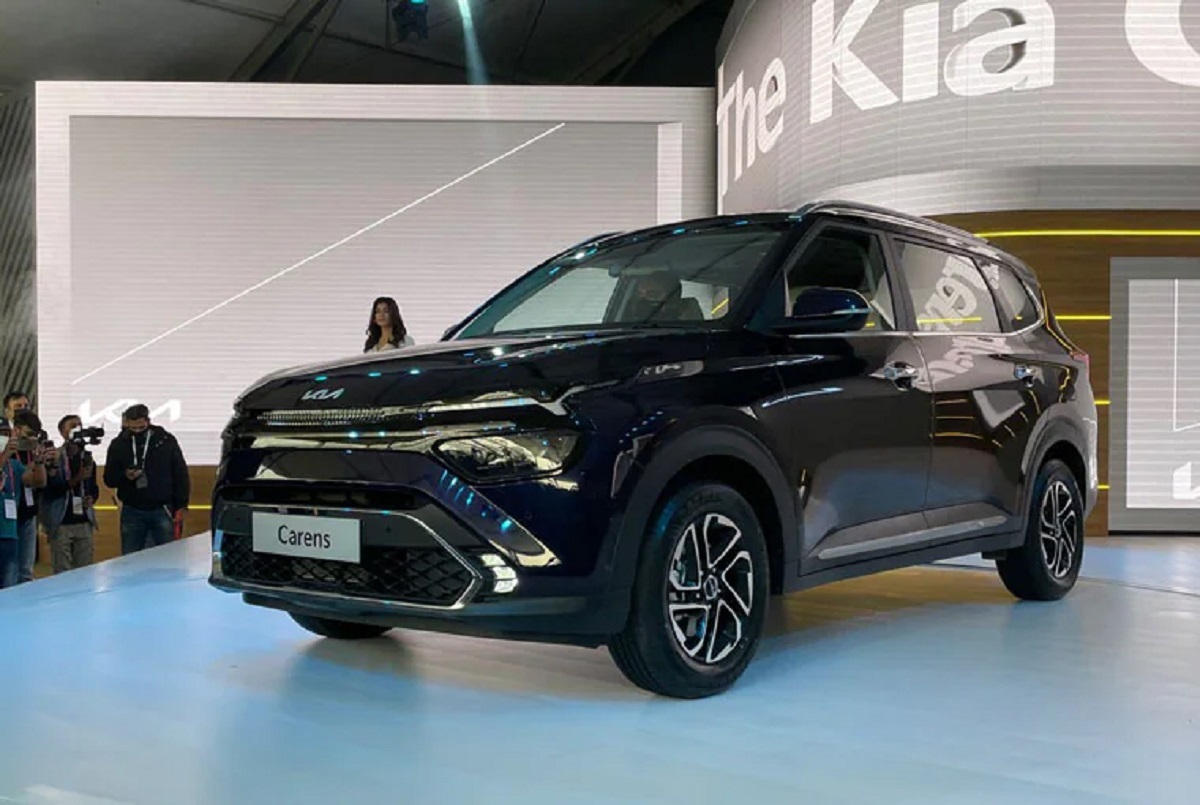 किया क्यारेन्स अर्को हप्ता सार्वजनिक हुँदै