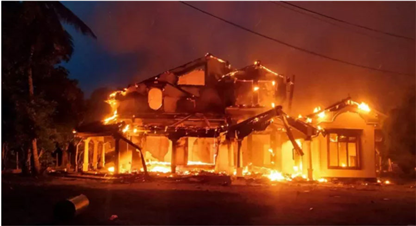 श्रीलंकामा कर्फ्यु जारी, ५० भन्दा बढी नेताका घरमा आगजनी