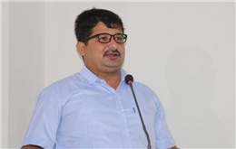 प्रदीप गिरी : ‘अनटेस्टेड, बट रेफ्री’ 