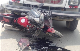 काठमाण्डौको कलंकीमा टिपरको ठक्करबाट मोटरसाइकल चालकको मृत्यु