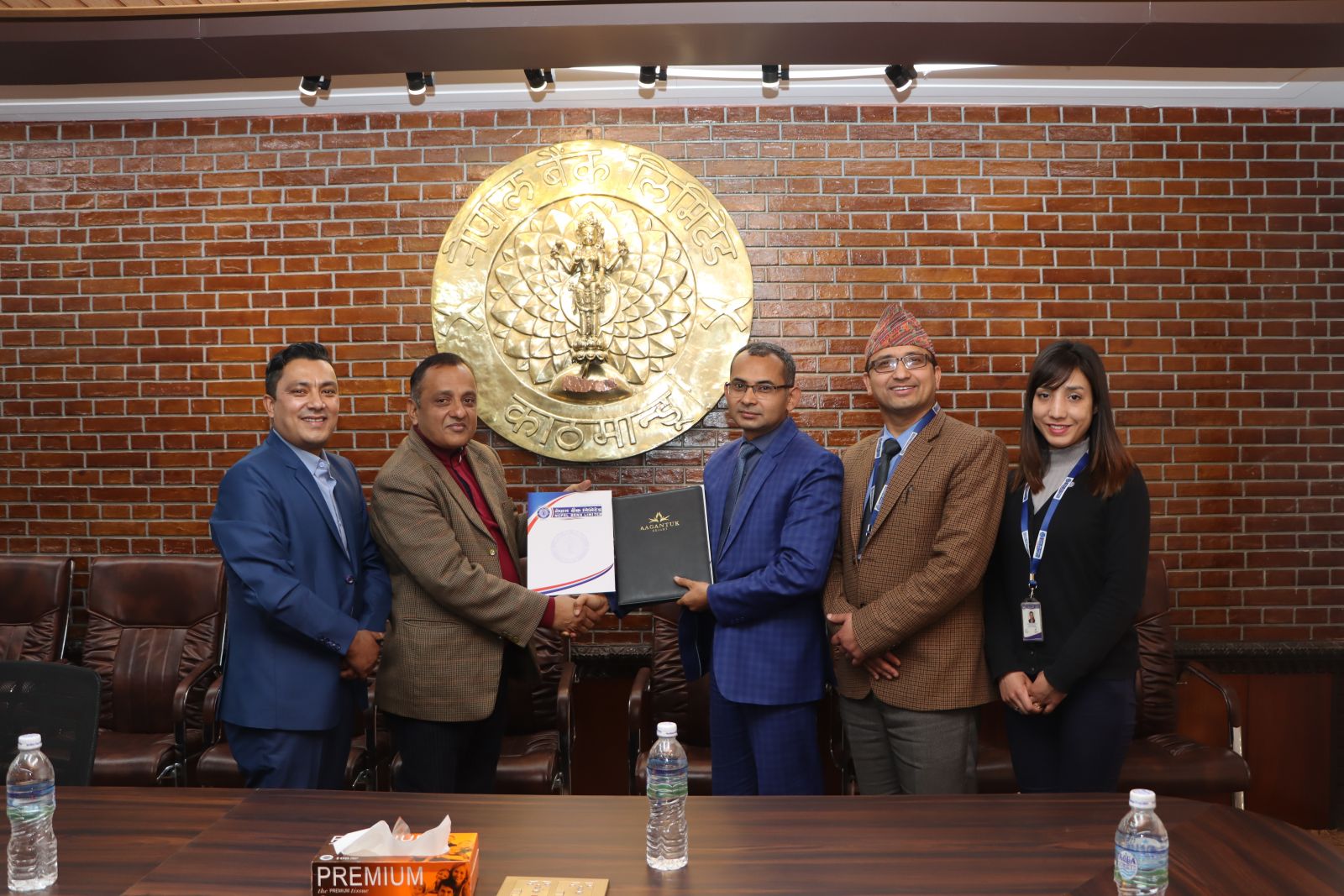 नेपाल बैंक र धुलिखेलको आगन्तुक रिसोर्टबीच छुट सम्बन्धी सम्झौता